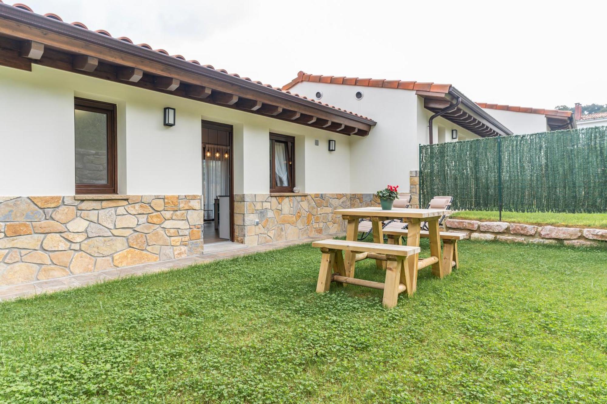 Apartamentos Cuetumerin Onís المظهر الخارجي الصورة